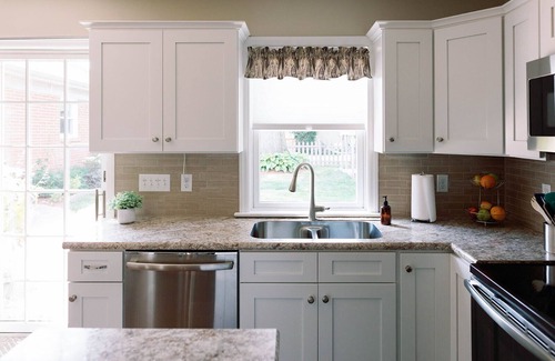 Washington Boro House | Private home has WIFI, Fireplace, Fire pit, Full Kitchen, 4 mile from Lancaster!