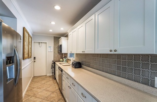 Anna Maria House | Private Home with Heated Pool and Screened Lanai, 2 Houses to Beach