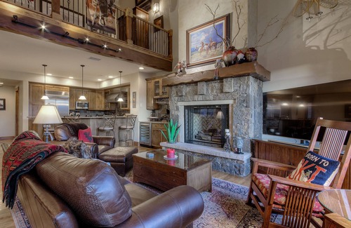 Steamboat Springs House | Private Hot Tub - Pool - AC - Hiking & Biking Nearby