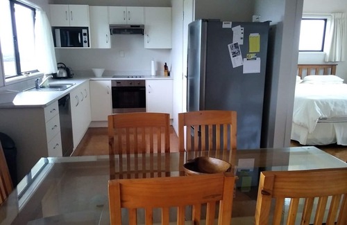 Waiharara House | Private House with Stunning Views