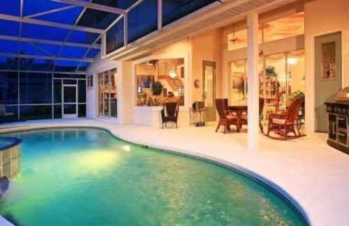 Ocoee Apartment | Private In-Law Suite with a lake view in a gated community