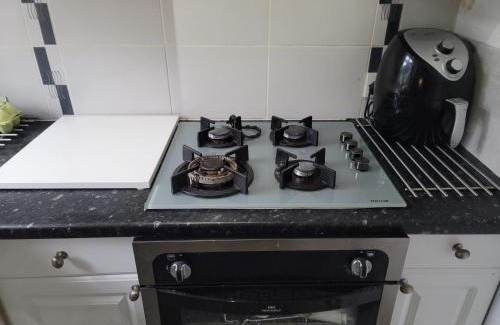 Falconwood and Welling House | Private Kosy RoomZ