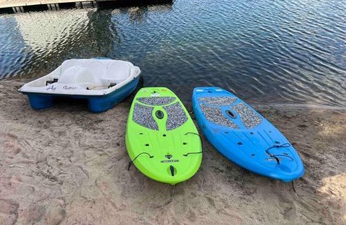 Harvey County House | Private lake resort with beach and UTV park