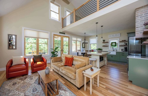 Cape May Court House House | Private Lakefront Retreat | The Cottage at Haven