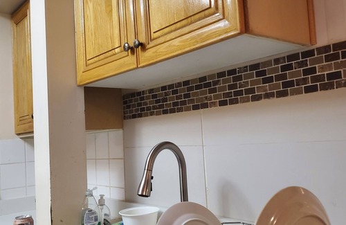 Burnaby House | Private large bedroom