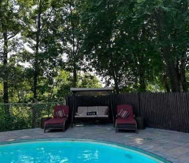 Newton Villa | Private, large villa with heated pool for the summer