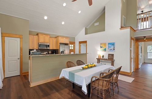 Waverly House | Private marsh home on 5 acres