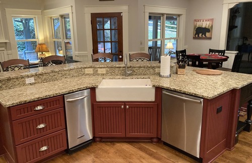 Sapphire House | Private Mountain Retreat- Hiking, Fishing, Golf, Sapphire, Cashiers, Highlands