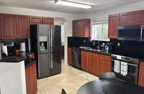 Homestead House | Private Paradise! Extra Clean