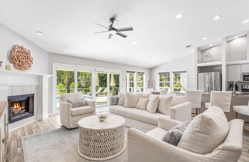 Sugarwood Beach House | Private Pool! 3 Adult Bikes! No Stairs! Low-Speed Vehicle! EV Charger! Short Bike Ride to Seaside!