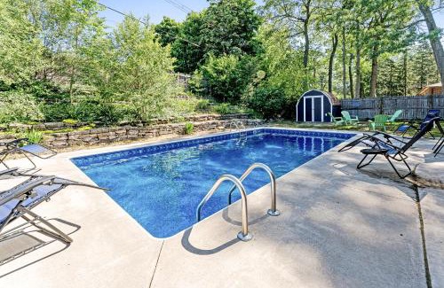 Norton Shores House | Private pool, close to Lake Michigan Beaches
