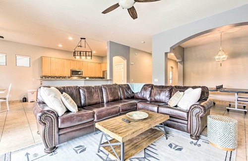 Tramonto House | Private Pool & Hot Tub: Family Home in Phoenix!