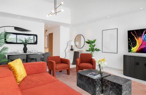 Jumeirah Village Circle Villa | Private Pool Paradise Villa! Dubai Mall in a Flash