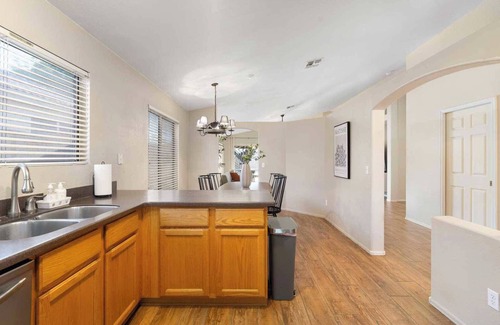 Deer Valley House | Private Pool｜Single Story｜Perfect For Vacation&Work&Relocation&Insurance #41688