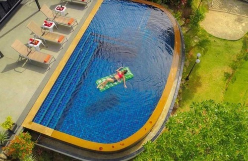 Chalong Villa | Private pool villa with infinity swimming pool