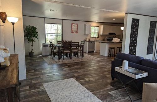 Crystal River Apartment | Private Residence CORNER IN THE WILD