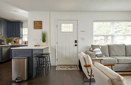 Walsingham Villa | Private Resort Villa | Heated Pool + Game Room + Near Gulf Beaches