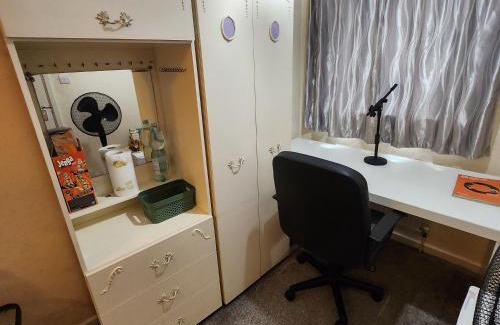 Leeds House | Private Room