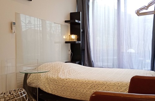 Cabries Bed & Breakfast | Private room with shower near Aix la Duranne