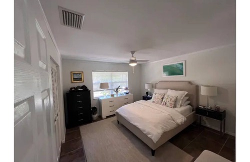 Stuart House | Private Stuart Poolside Oasis