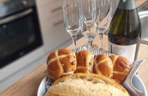 Newton-le-Willows Apartment | Private Studio + Living Area and Bathroom