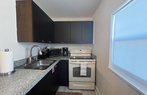 Marathon Apartment | Private studio with dock. Perfect getaway for fishing and grilling.