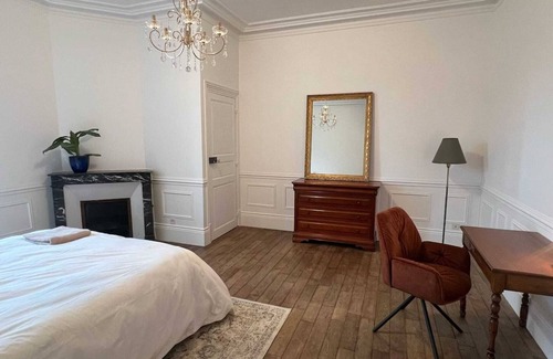 Corbeilles Bed & Breakfast | Private suite at Domaine des Étoiles du Gâtinais