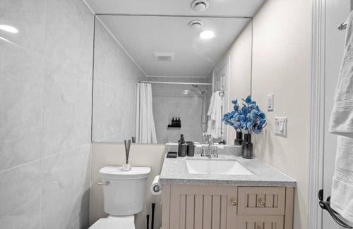 Port Moody Apartment | Private Suite | Rocky Point Park