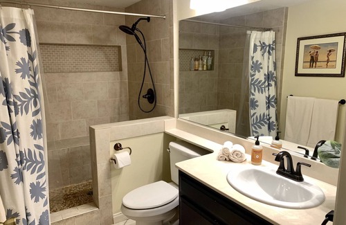 Bonita Cottage | Private Suite with separate entrance and private bath