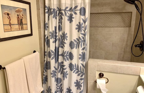 Bonita Cottage | Private Suite with separate entrance and private bath