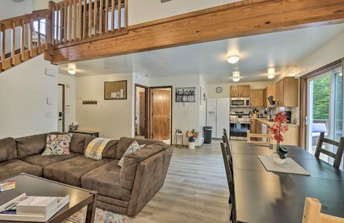 Tobyhanna House | Private Tobyhanna Retreat with Ideal Location!