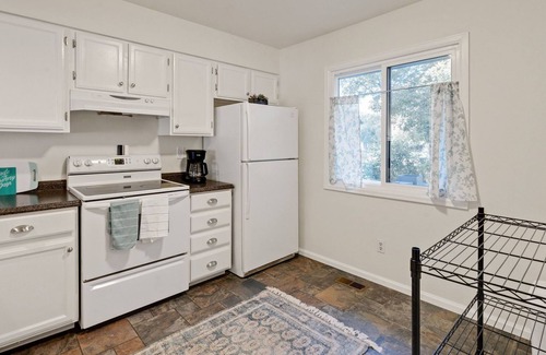 Fort Collins House | Private Townhome with Fenced Yard- Pet friendly