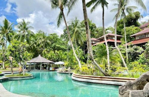 Batam Villa | Private Tropical 3 Bedroom Villa - Nongsa Village Batam