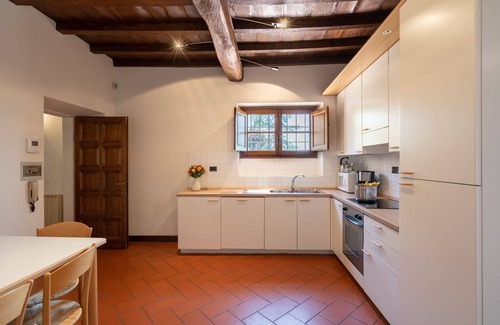 Vicchio Villa | Private Villa with hot tub, private pool, WIFI, sauna, TV, patio, pets allowed, panoramic view