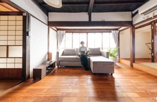 Okaya Apartment | Private villa,貸切古民家,最大9名,信州麹屋の宿,ペットOK, 子連れ歓迎遊具あり