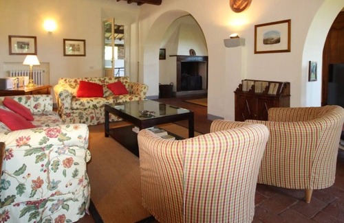 Vicchio Villa | Private villa with swimming pool in Tuscany