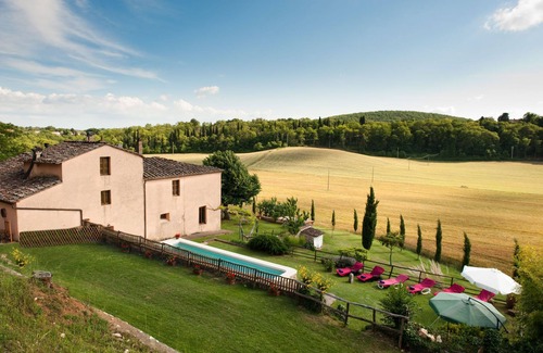Simignano Villa | Private Villa with A/C, private pool, WIFI, hot tub, TV, patio, panoramic view, close to Siena