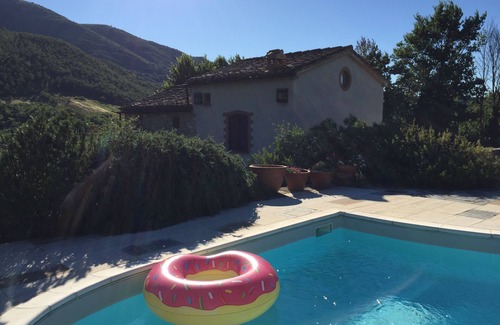 Umbertide Villa | Private villa with dreamy views and large pool. Sleeps 8. Fast Wifi