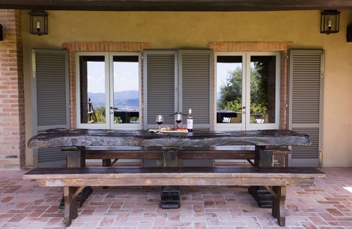 Arezzo Villa | Private villa with pool with panoramic view inside organic wine resort