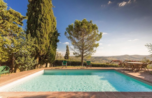 Volpaia Villa | Private Villa with WIFI, private pool, TV, terrace, panoramic view, close to Greve In Chianti