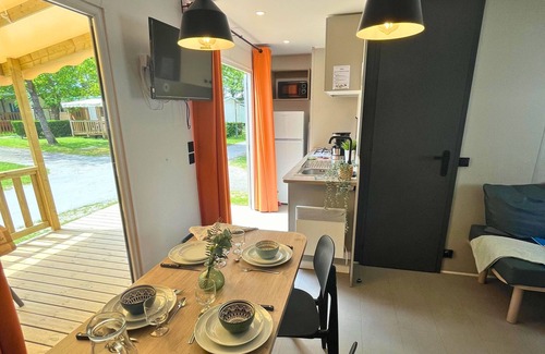 Touquin House | Proche Disney & Paris | Camping 4* avec piscine