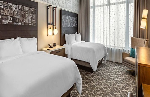 The Loop Hotel | Professional Hotel - Short distance to the AHR Expo