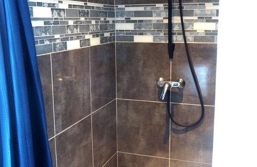 La Clisse Cottage | PROMO on the end of July Domaine de l'Arc en Ciel, swimming pool 29 °, spa, park, 15 per