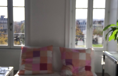 Faubourg North Apartment | PROMOTION Jardin Darcy hyper center, Gare-ville parking at the peaceful foot