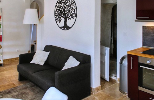Cotignac House | Provençal Escape : Holiday Home for 6 with Private Pool