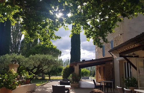 Loriol-du-Comtat Cottage | Provencal house in loriol du comtat - Accommodation 1056889