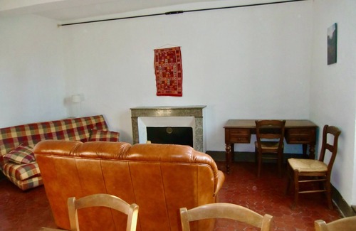 Tarascon House | Provencal house sleeps 12