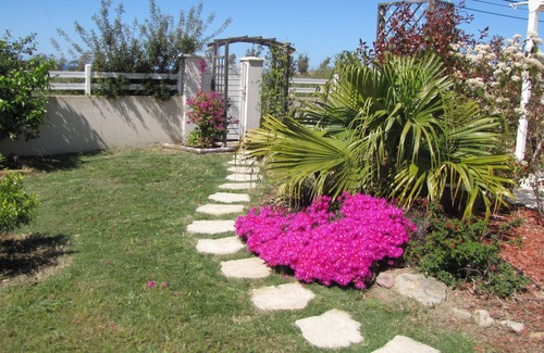 Calenzana House | PROVENCAL STYLE HOUSE WITH SEA VIEW