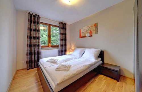 Karpacz Apartment | Przytulny i Gustowny Apartament Sun Seasons 24 w Karpaczu by Noclegi Renters