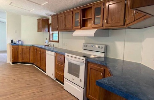 Bellefonte House | PSU & Fisherman's Paradise Retreat